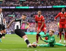 PG游戏官网登录入口-伯恩茅斯客场战平纽卡，表现平稳