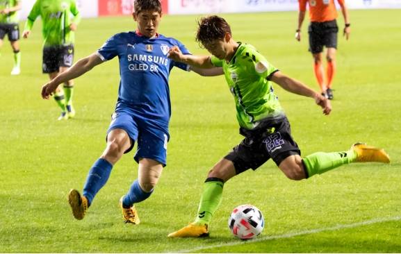 PG Soft Gaming-精彩对攻！球队实力竞争引发热议