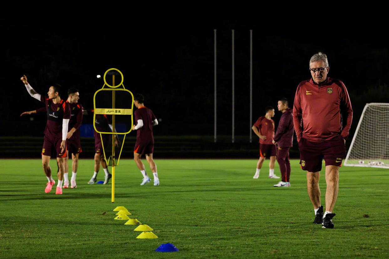 PG电子官网-排兵布阵得当，球队统治性取胜