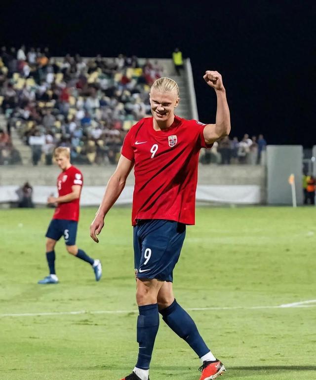 PG电子试玩官网-冰岛大胜摩尔多瓦,晋级形势看好