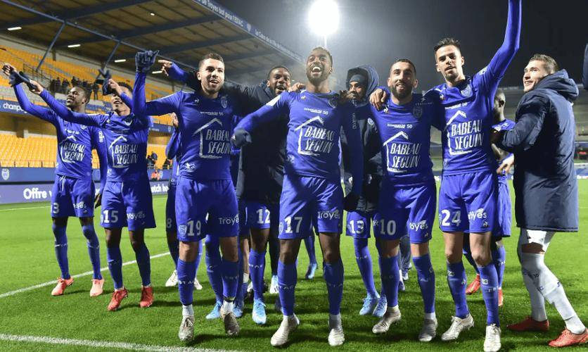 PG Soft Gaming-关于东摩主场擒下尼斯，法甲比赛助阵主场气氛的信息