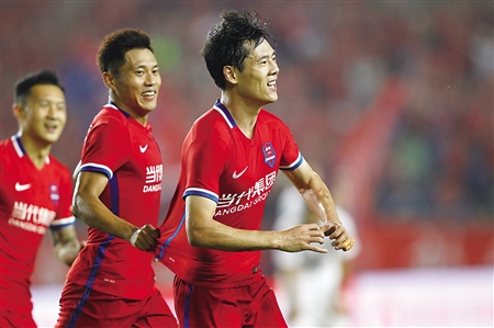 PG电子线上登入-重庆力帆被逼平，主场失利让球迷失望的简单介绍